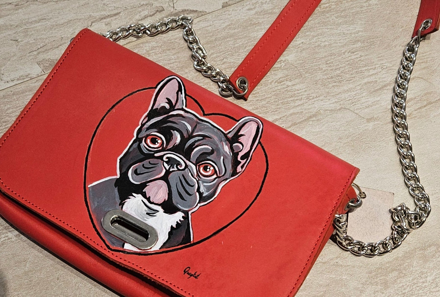 borsa in pelle dipinta a mano