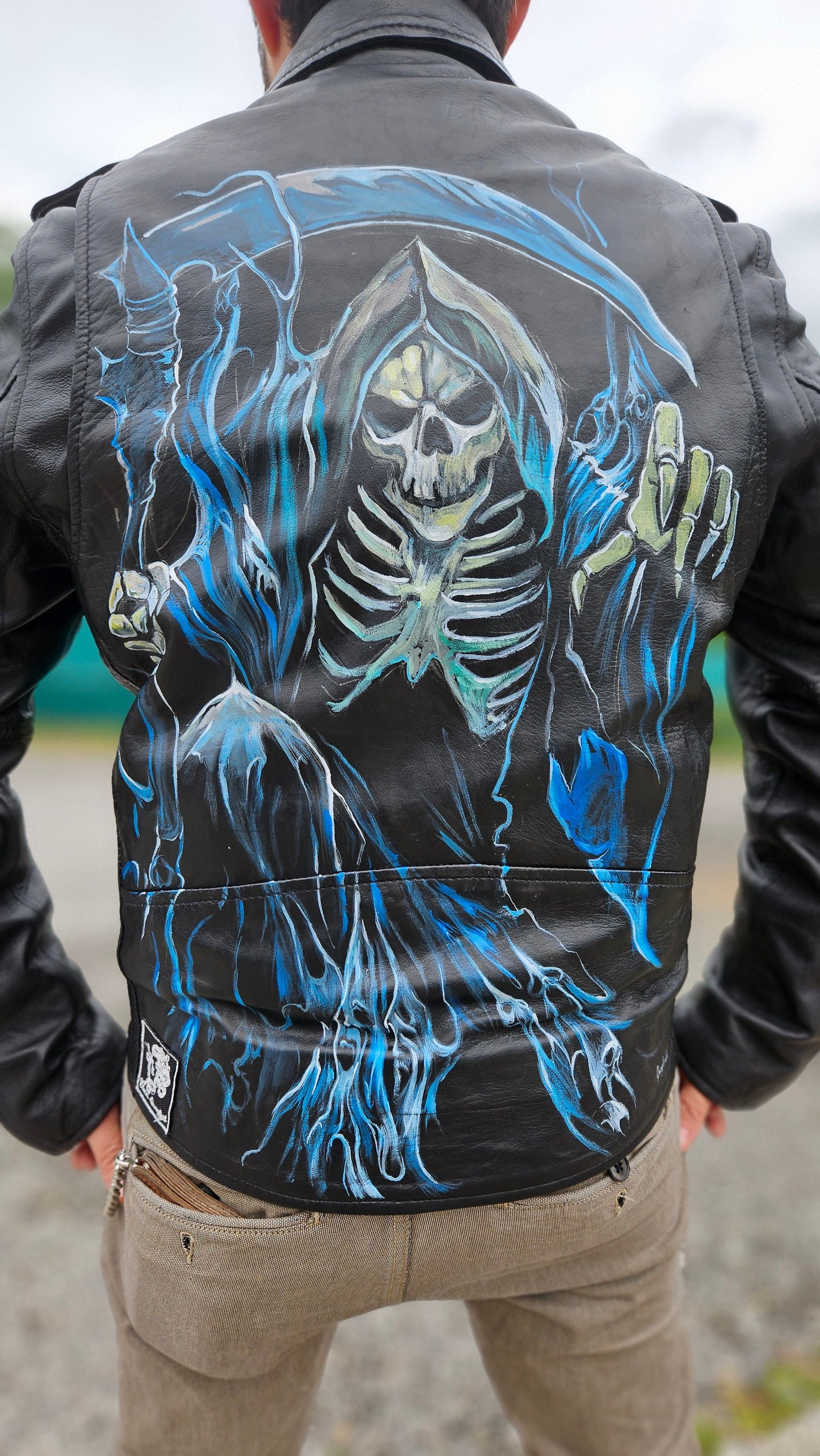 Giacca in Vera Pelle nera con dipinto a mano ANGELO della MORTE size M