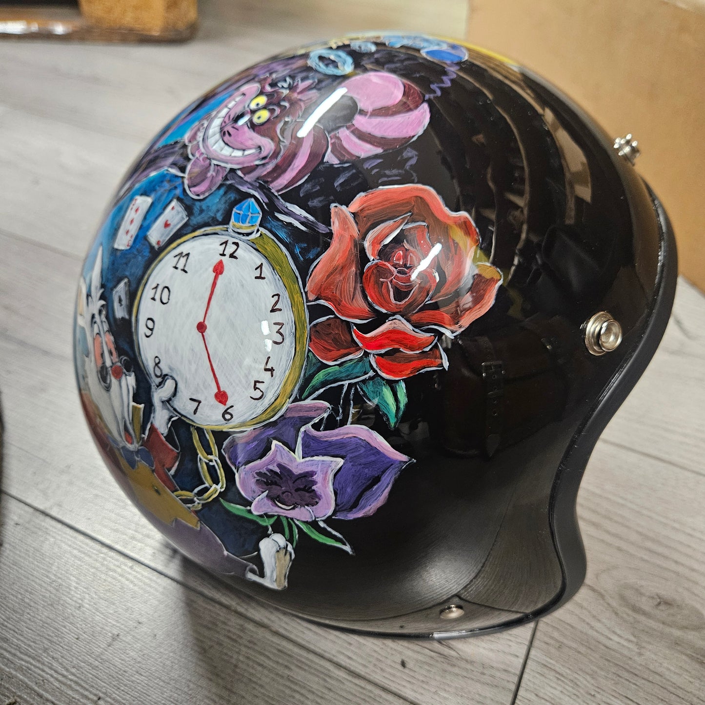 Hand-Painted Helmet – Alice in Wonderland | TGM Unique Artistic Edition