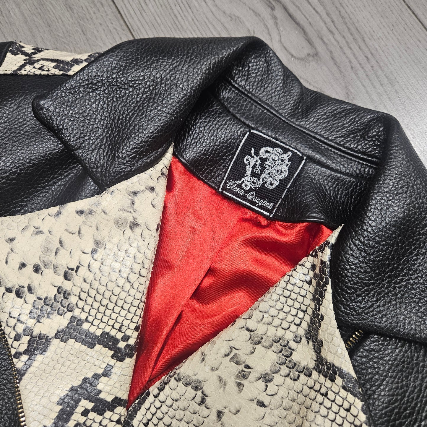 Hand-Painted Genuine Leather Jacket – ROSES | Made in Italy |