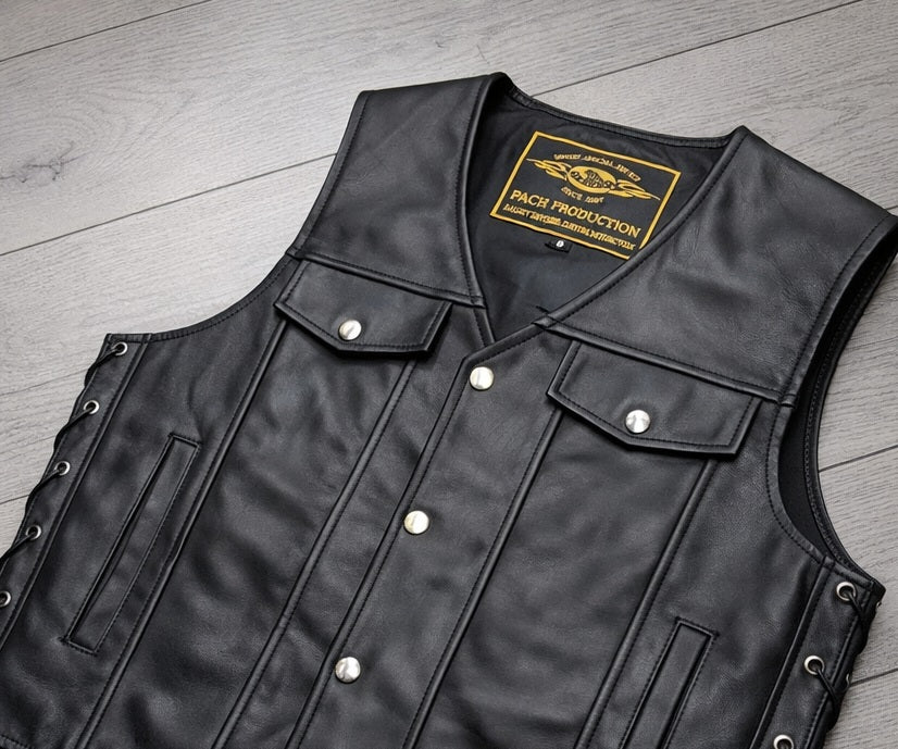 Gilet in Pelle Dipinto a Mano Betty Boop