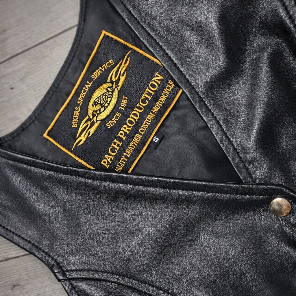 Gilet in Pelle Dipinto a Mano Betty Boop